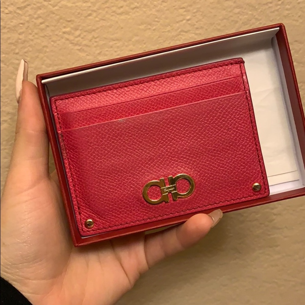 Salvatore Ferragamo Pebble Calf Card Holder